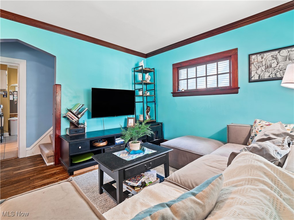 Mathews & Gilberts 03 - Residential