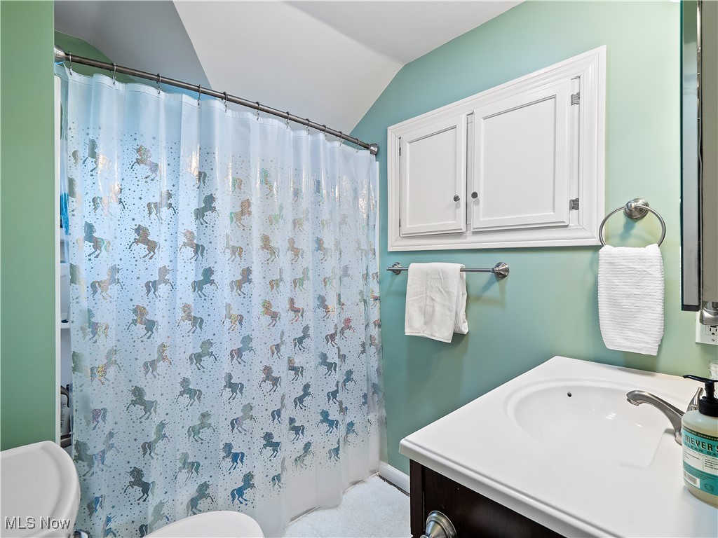 Mathews & Gilberts 03 - Residential