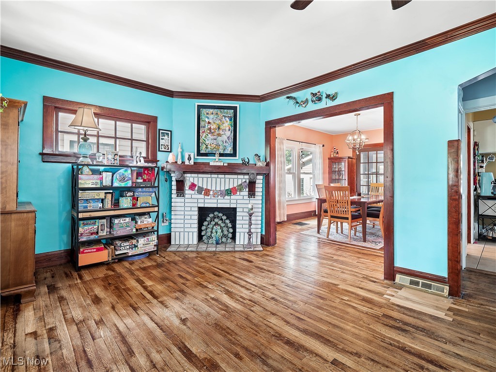 Mathews & Gilberts 03 - Residential