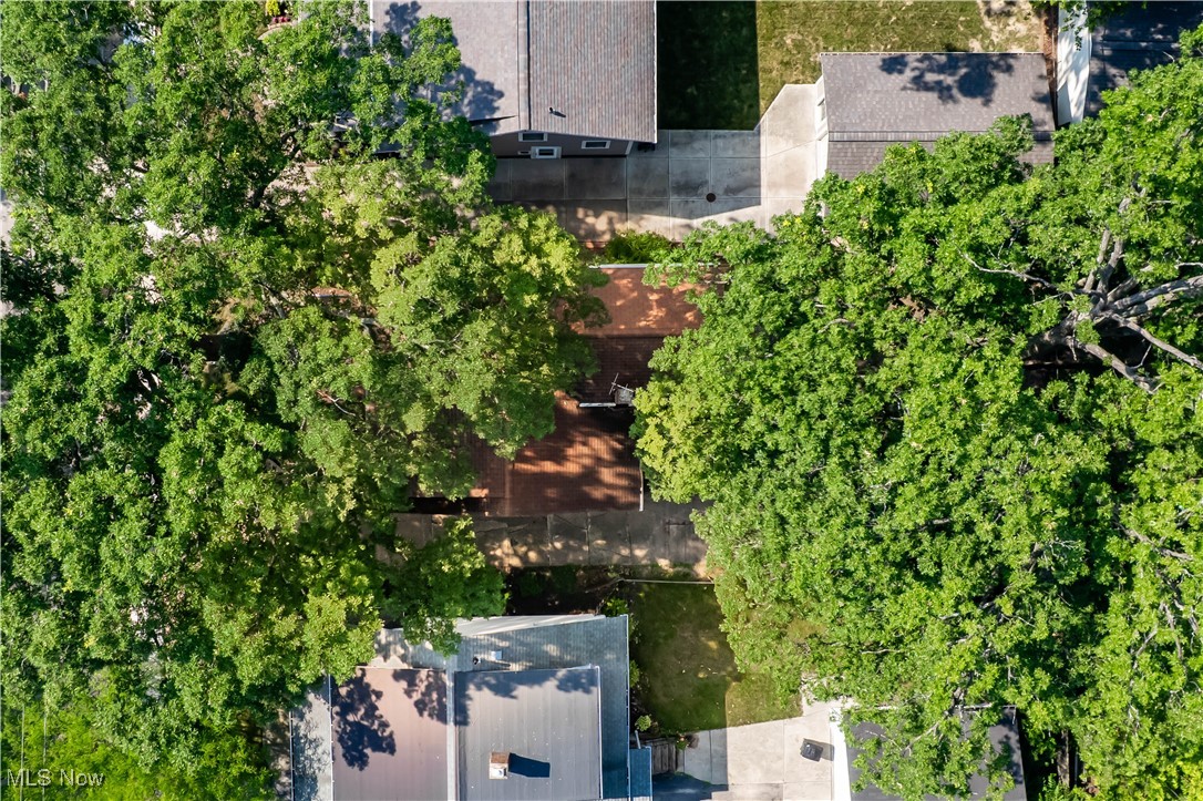 Mathews & Gilberts 03 - Residential