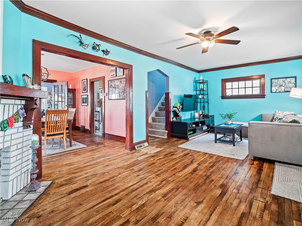 Mathews & Gilberts 03 - Residential