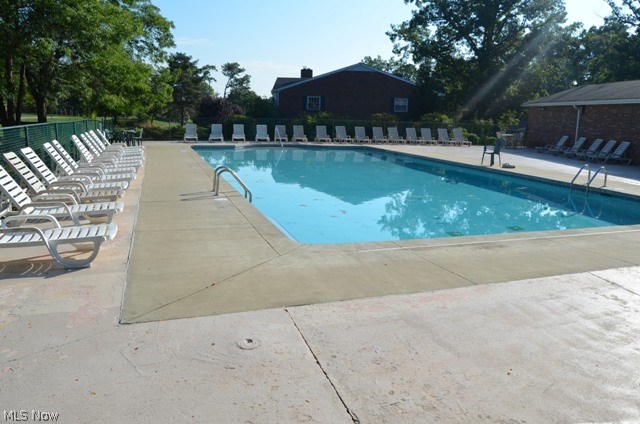 6970 Carriage Hill Condo - Residential