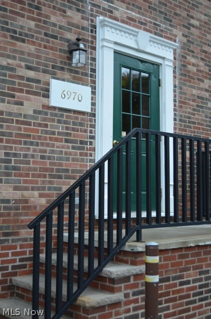 6970 Carriage Hill Condo - Residential