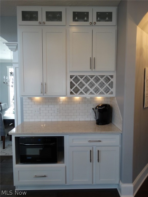 Villas/St James Place 03 - Residential