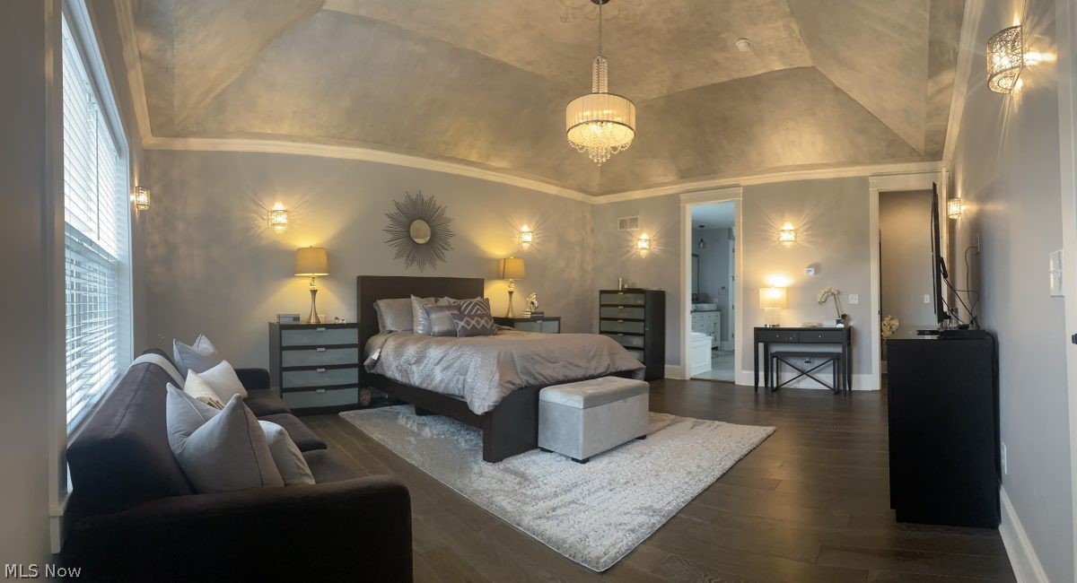 Villas/St James Place 03 - Residential