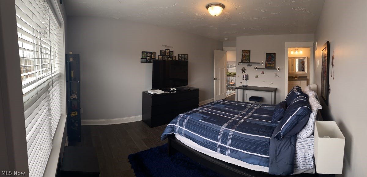 Villas/St James Place 03 - Residential