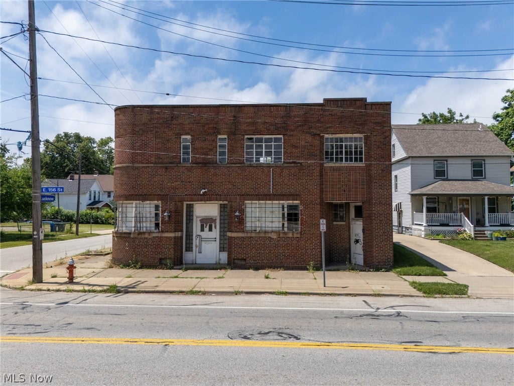 Photo of 388 E 156th Street, Cleveland, OH 44110 (MLS # 5226724)