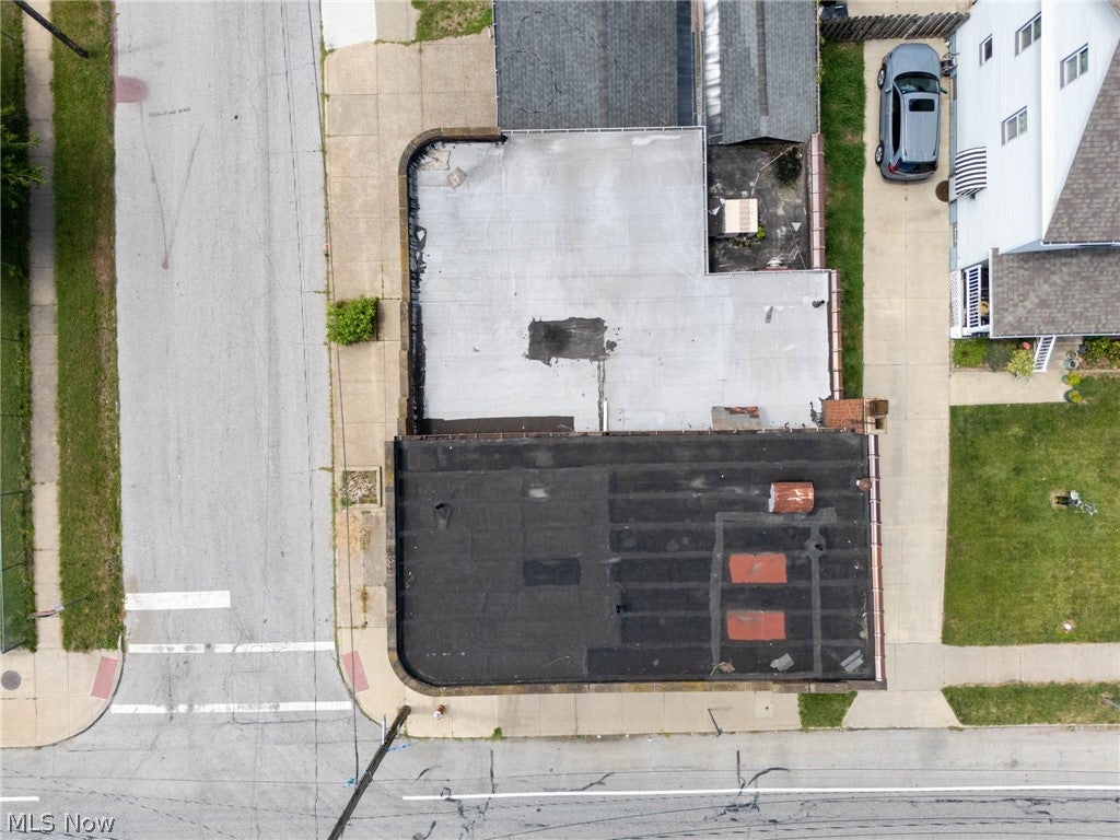 Photo of 388 E 156th Street, Cleveland, OH 44110 (MLS # 5226724)