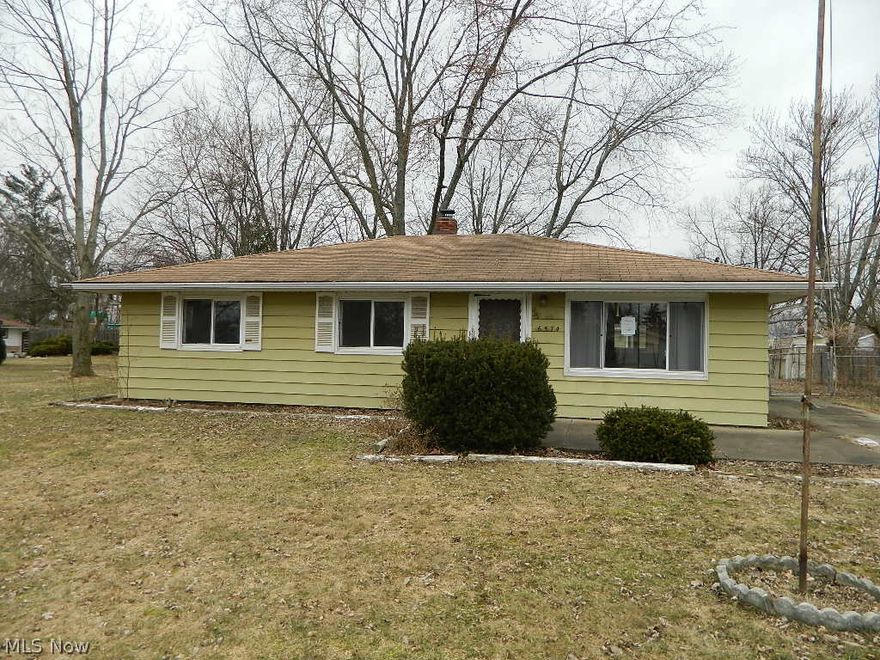 Great Opportunity! for an entry level home that appears to need only your touch.  Huge rear additional that includes laundry area not reflected in tax sq footage.  HUGE eat in kitchen with built ins, furnace looks newer.  2 car detached garage and fenced back yard.  All information approximate. Sold AS IS. Pre-approval or proof of funds must be presented with offers. Buyers to assume any and all expenses for inspections, buyer’s agent must accompany all inspectors.   Equal Housing Opportunity.