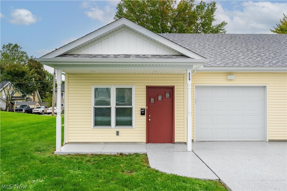 219 5th Street SW