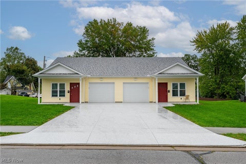 Multifamily For Sale - 219 5th Street<br/> Brewster, OH 44613
