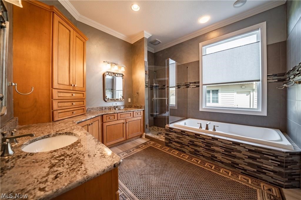 Hidden Harbour Lagoons - Residential