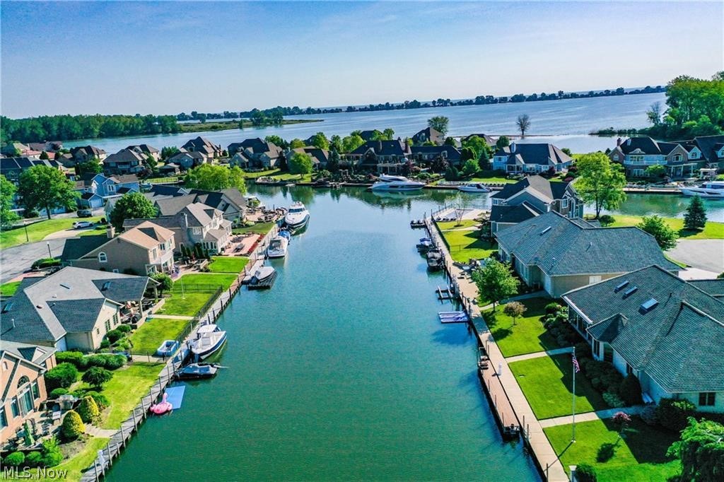 Hidden Harbour Lagoons - Residential