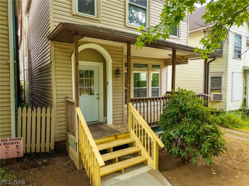 Photo of 202 Sacra Via Street, Marietta, OH 45750 (MLS # 5202683)