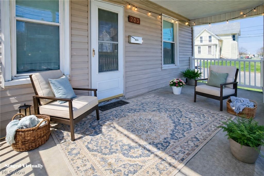 Photo of 203 Harrison Avenue SW, Canton, OH 44706 (MLS # 5199684)