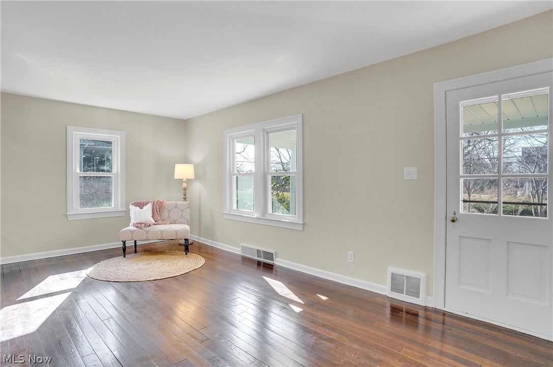 Green Sec 03 - Residential