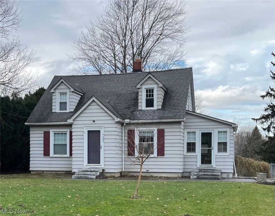 Adorable rare find! 3 bedroom, 1 1/2 bath rental in Perry sitting on a great 2.5 acre lot! This home will not last. This home features a first floor bath, separate dining area and ample cabinet space. You will enjoy the upcoming summer days sitting in the relaxing sunroom. The full unfinished basement offers plenty of storage. Please call today to schedule your showing.