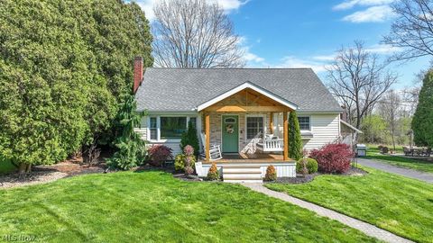 Photo of 1150 E Beech Street, Alliance, OH 44601 (MLS # 5202441)