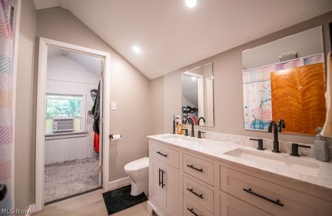 Tiny photo for 1150 E Beech Street, Alliance, OH 44601 (MLS # 5202441)