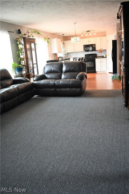 Eastwood Glen 01 - Residential