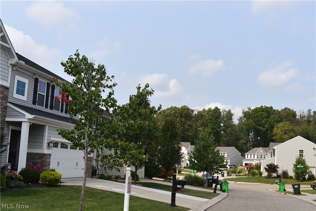 Eastwood Glen 01 - Residential