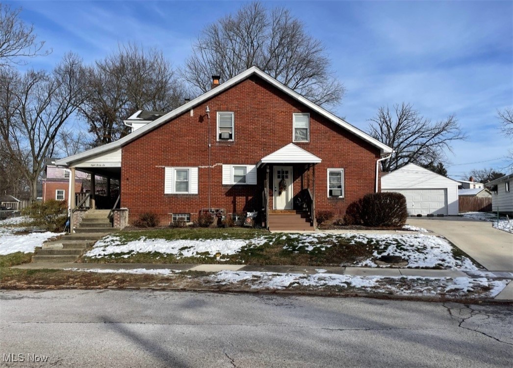 City/Youngstown - Residential Income