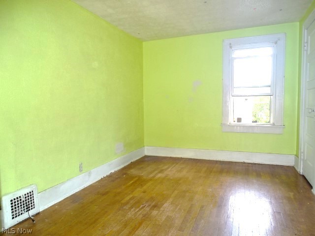 Grant Orchard - Residential