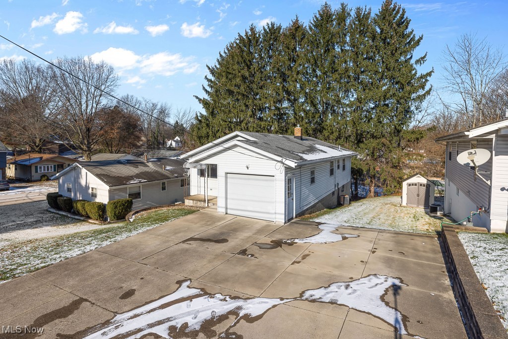 957 Brady Avenue, Barberton, Ohio image 3