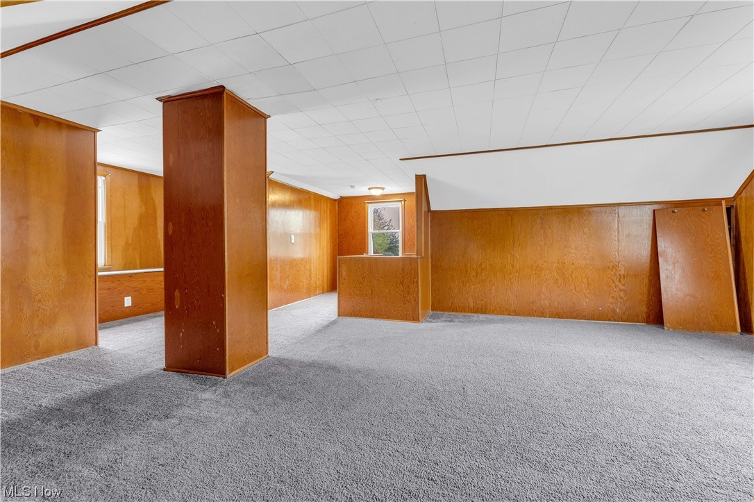 Maple Heights 01 - Residential Lease