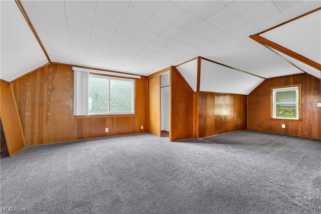 Maple Heights 01 - Residential Lease