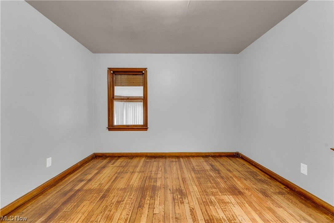 Maple Heights 01 - Residential Lease