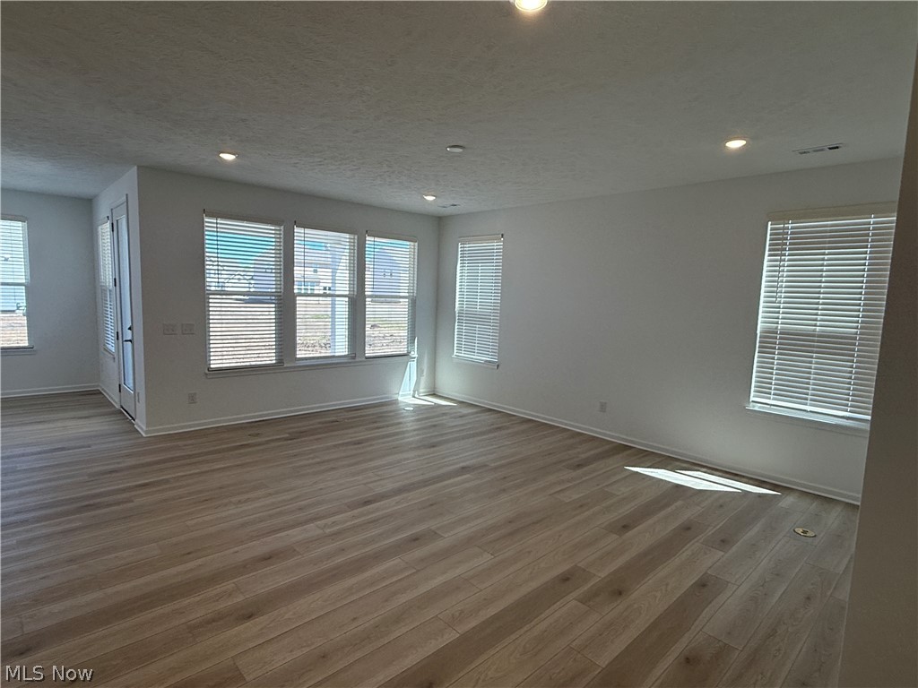 Retreat at Emerald Woods - Residential