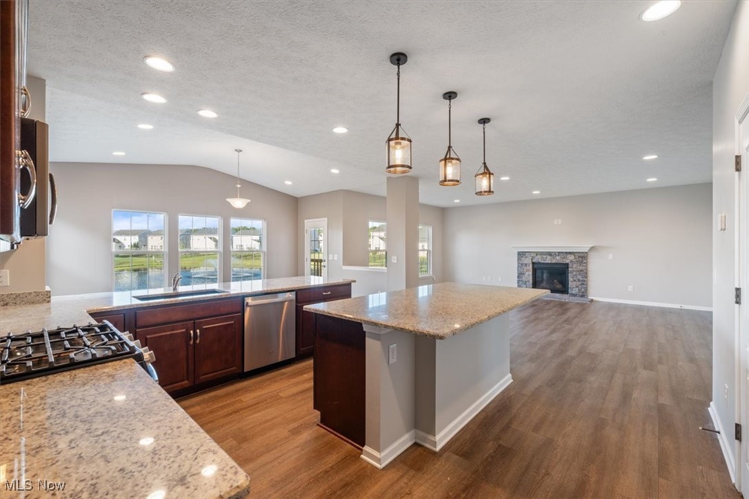 Meadow Lakes - Residential