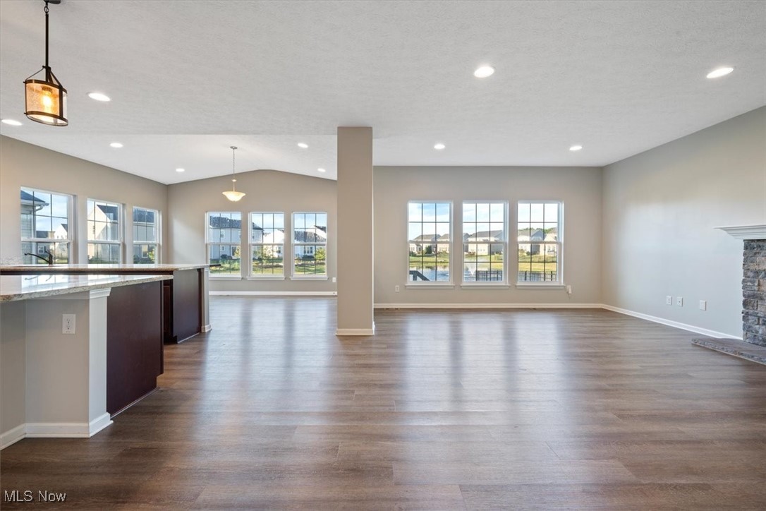 Meadow Lakes - Residential