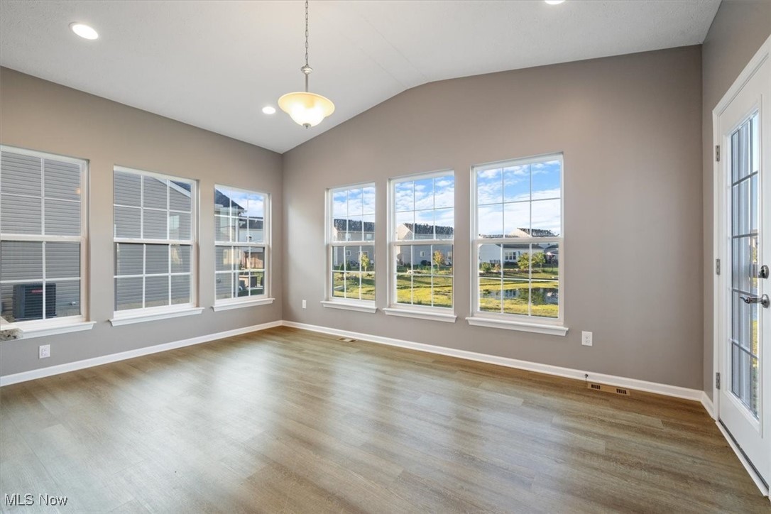 Meadow Lakes - Residential