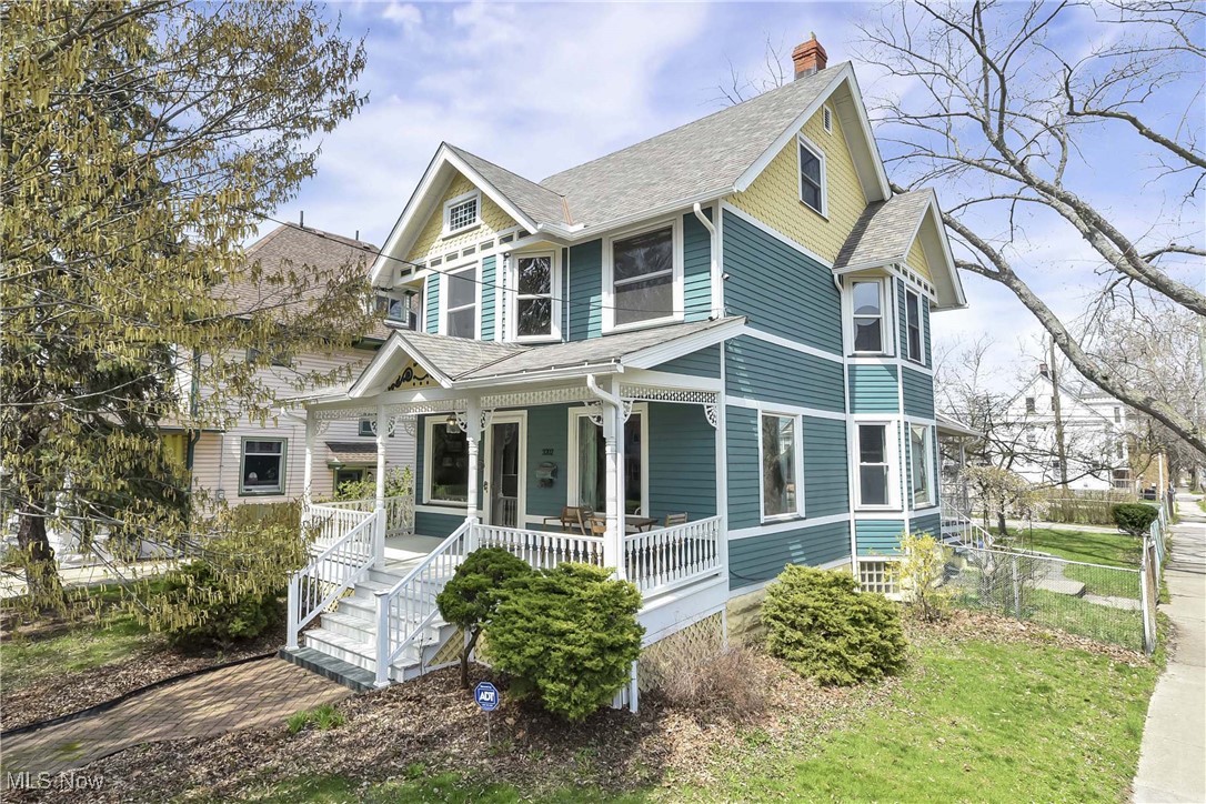 3202 Daisy Avenue, Cleveland, Ohio image 3