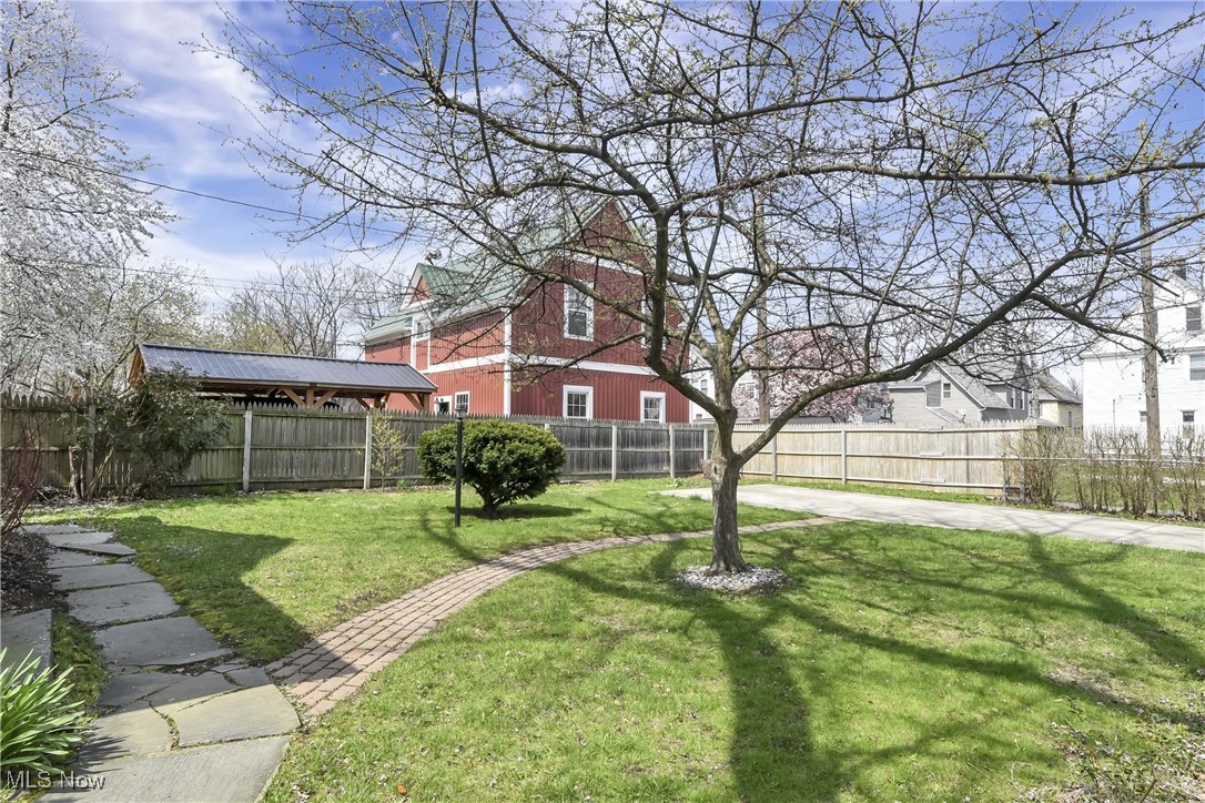 3202 Daisy Avenue, Cleveland, Ohio image 5