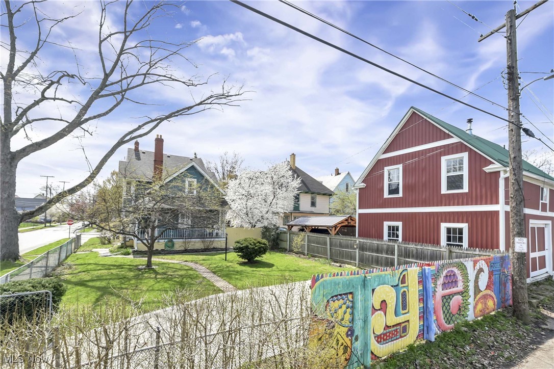 3202 Daisy Avenue, Cleveland, Ohio image 8