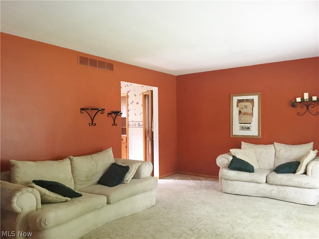 Woodland Acres - Residential