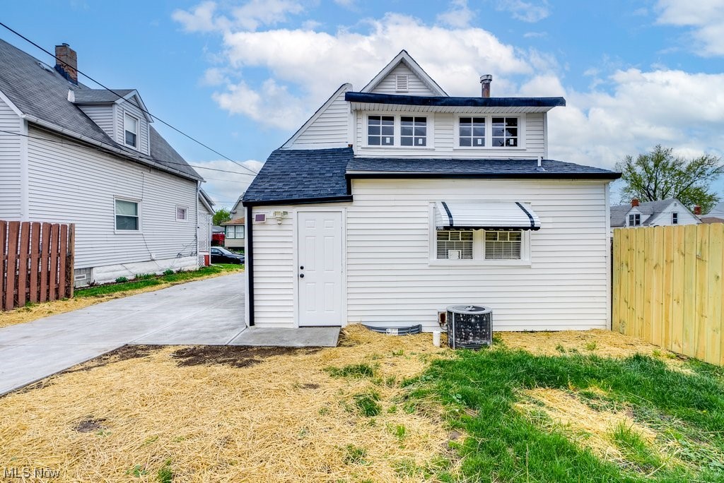 Fw Sears Sub - Residential