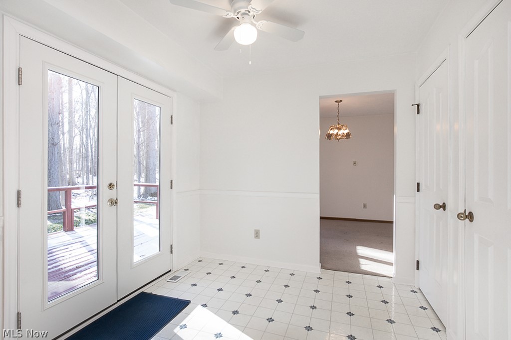 Pineview Court Condo - Residential