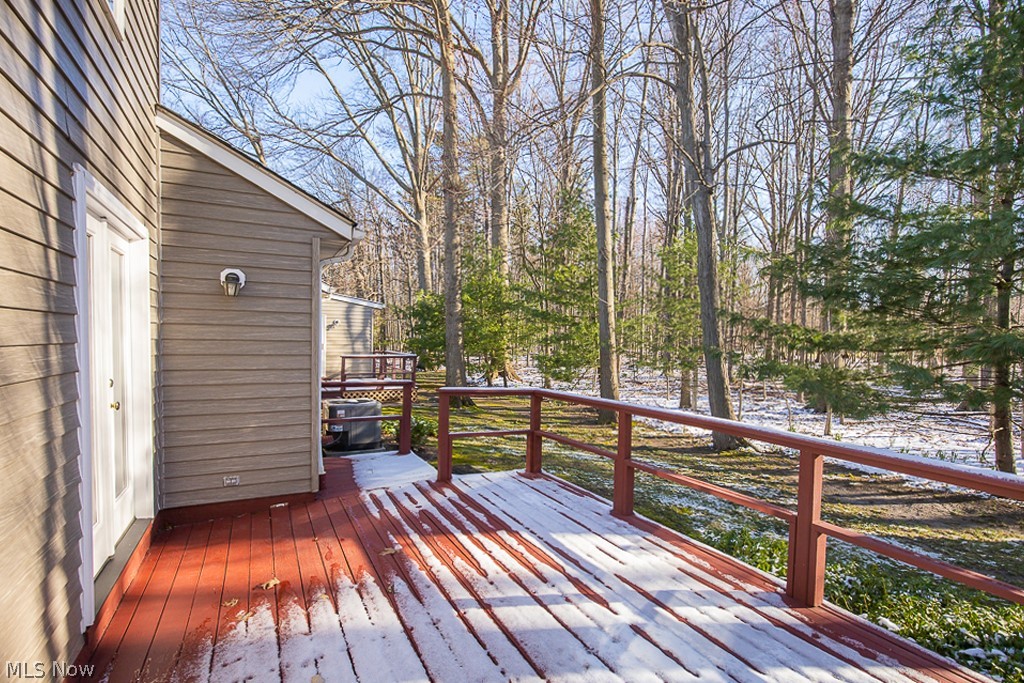 Pineview Court Condo - Residential