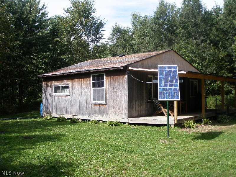 Connecticut Western Reserve - Land