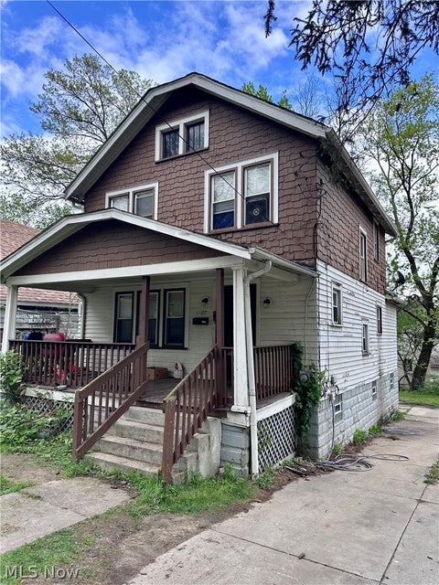 Tiny photo for 1127 East Avenue, Akron, OH 44307 (MLS # 5245829)