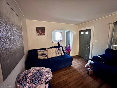 Tiny photo for 1127 East Avenue, Akron, OH 44307 (MLS # 5245829)