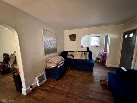 Tiny photo for 1127 East Avenue, Akron, OH 44307 (MLS # 5245829)