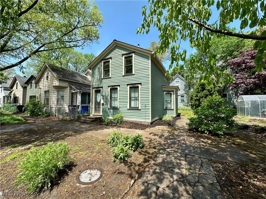 Welcome to this lovely 2 bedroom, 1.5 bathroom house in the heart of Ohio City! Located on a quiet street, and just steps away from the area's best restaurants, bars & coffee shops, as well as the local library, the West Side Market, W. 25th Street, and public transit services.
Amenities include central A/C and heat, original hardwood floors, stainless steel appliances, updated kitchen, dishwasher, updated bathrooms, a clawfoot tub, in-unit washer/dryer, a private yard and deck, and plenty of Ohio City's historic charm. 

Parking: street parking only; quiet street with no houses on the other side of the street

Utilities: Landlord covers water & sewer only; tenants are responsible for gas & electricity, also internet 
The landlord will send these bills to the tenants each month

Cats allowed only

Monthly rent: $2,200
Security deposit: $2,000 (due upon lease signing)

Fair housing accommodations and modifications for persons with disabilities will be considered on a case by case basis in accordance with the fair housing laws