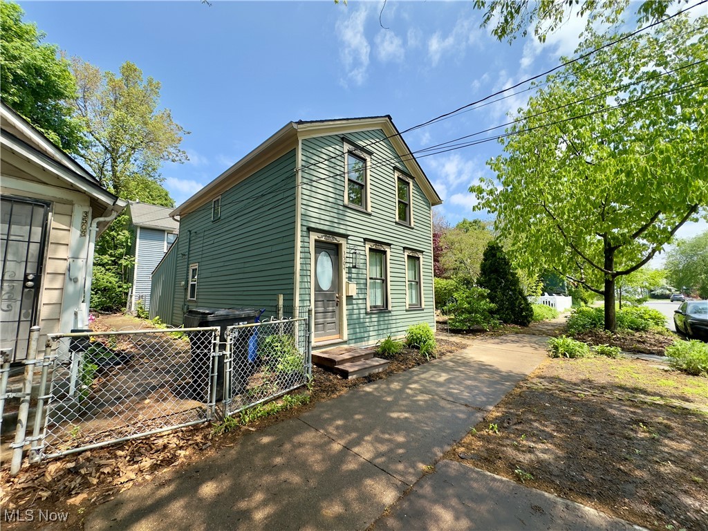 Barber & Lords - Residential Lease