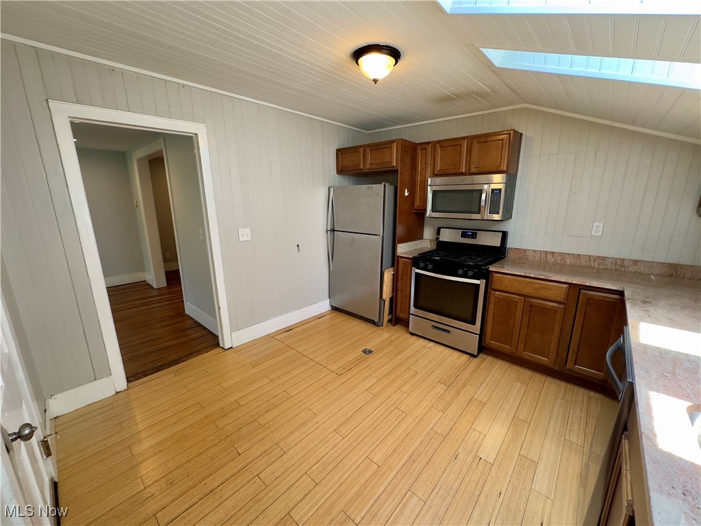 Barber & Lords - Residential Lease