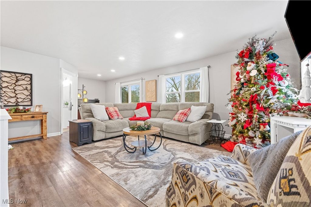 Photo of 561 High Street, Doylestown, OH 44230 (MLS # 5176245)